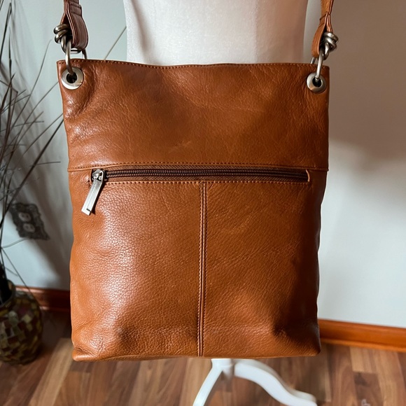 Stone Mountain Leather Crossbody Bag - Picture 2 of 14